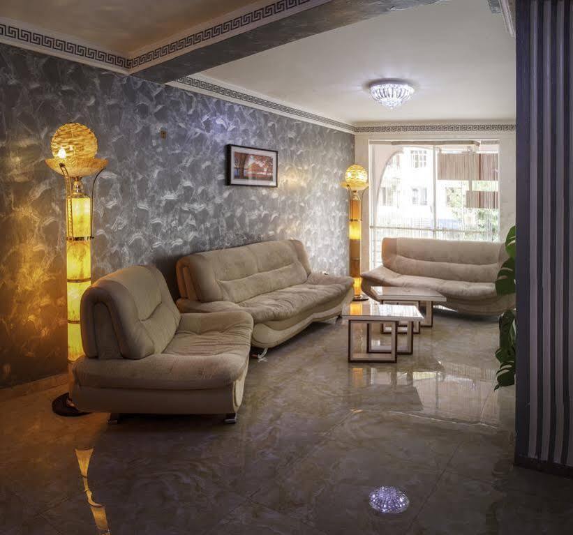 فندق تشاو باتومي المظهر الخارجي الصورة